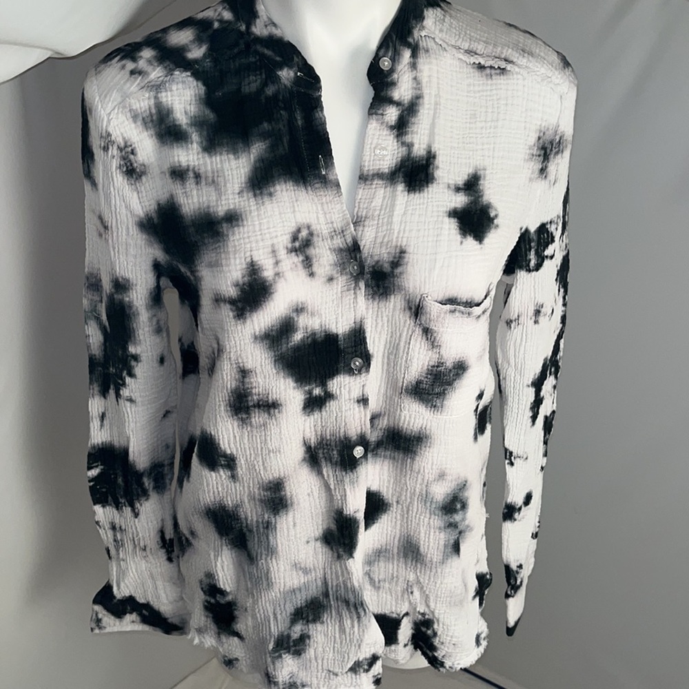 Stone and Sky black and white tie die gauzy button down top M - Picture 1 of 8